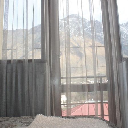 Hotel Gergeti Kazbegi Bagian luar foto